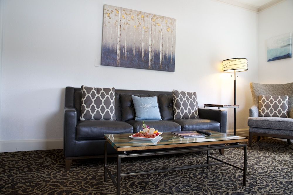 Spokane Club The Nest Suite 4