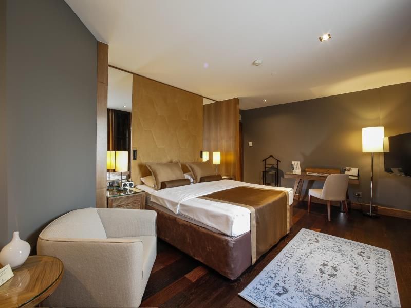 Almira Hotel Thermal Spa & Convention Center Superior Business Room 2