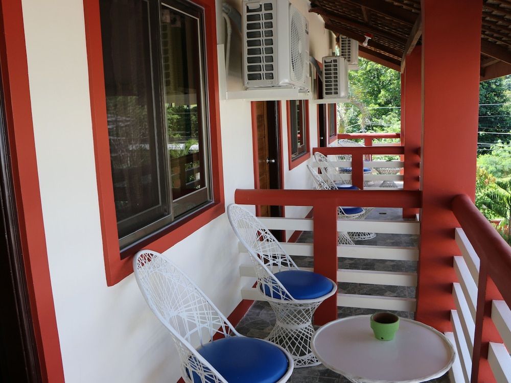 BADLADZ Beach and Dive Resort Queen Pool Suite with Promo Breakfast 3