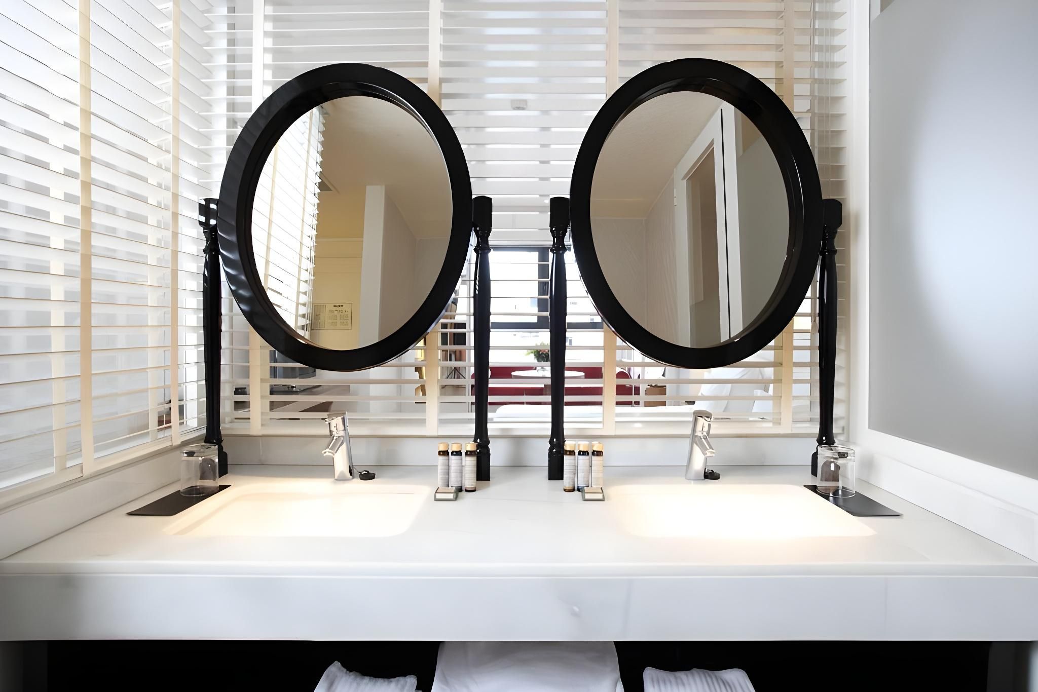 undefined Ofelias Hotel 10