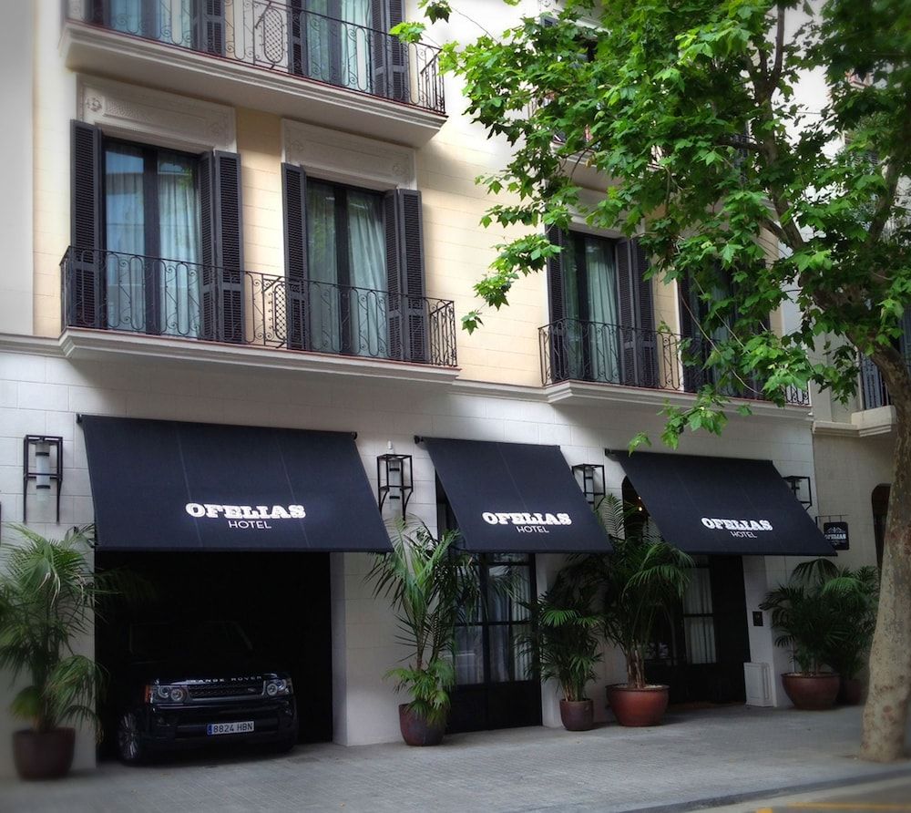 undefined Ofelias Hotel 3