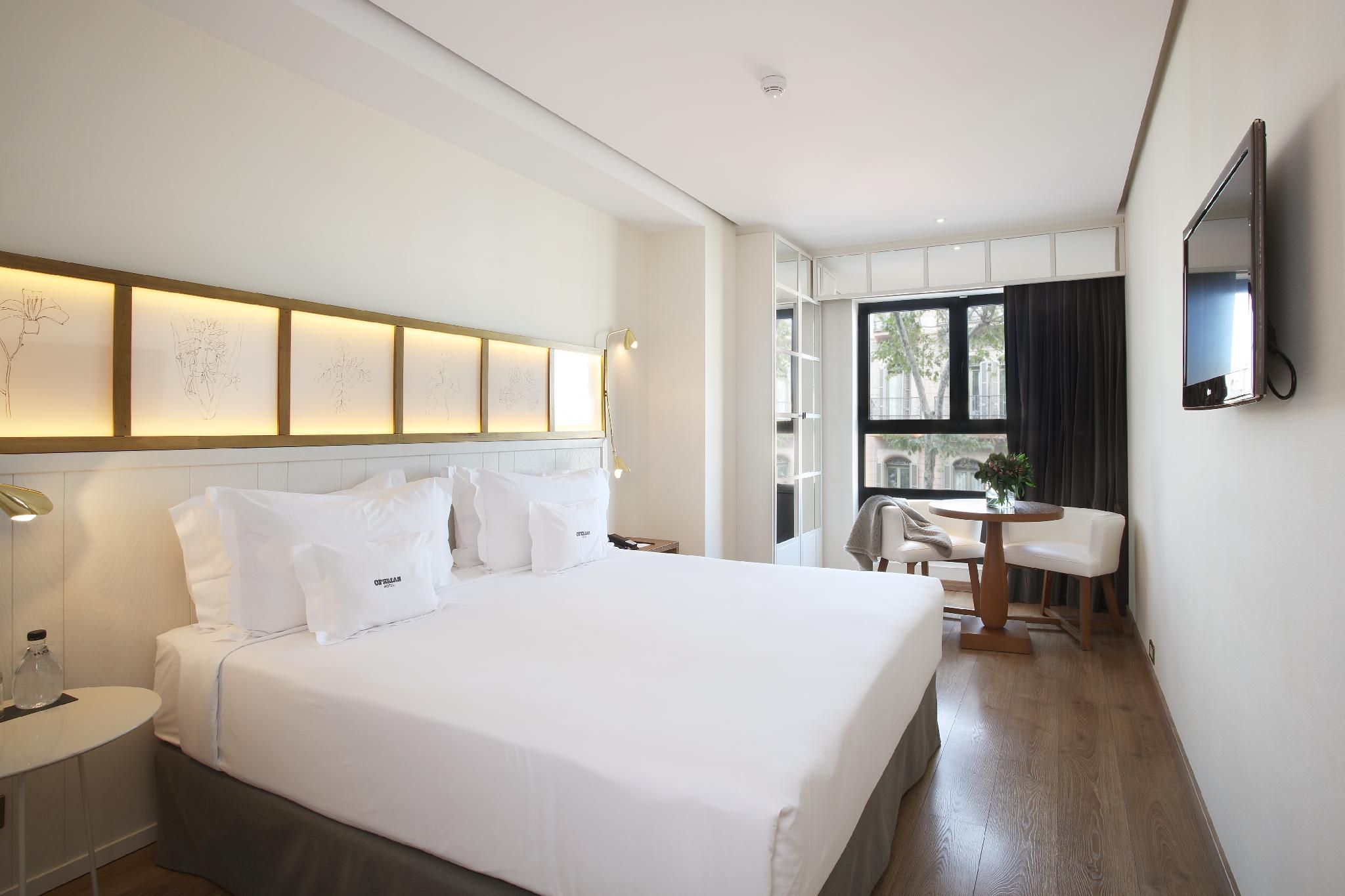 undefined Ofelias Hotel 8