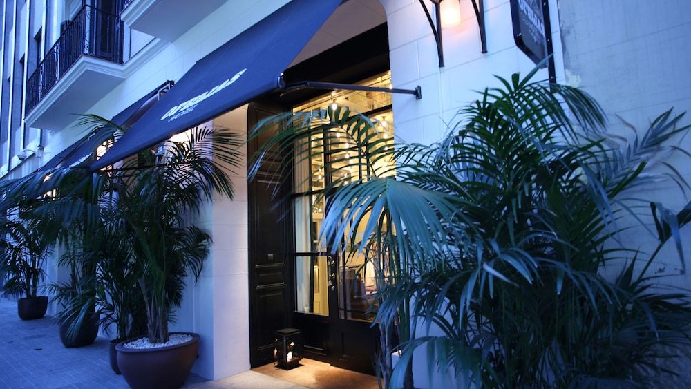 undefined Ofelias Hotel 5