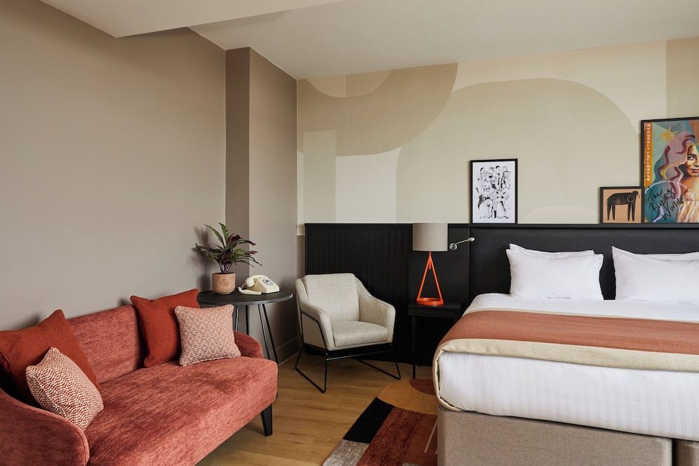 Premium Room, 1 King Bed, Balcony (Super King, Refurbished)