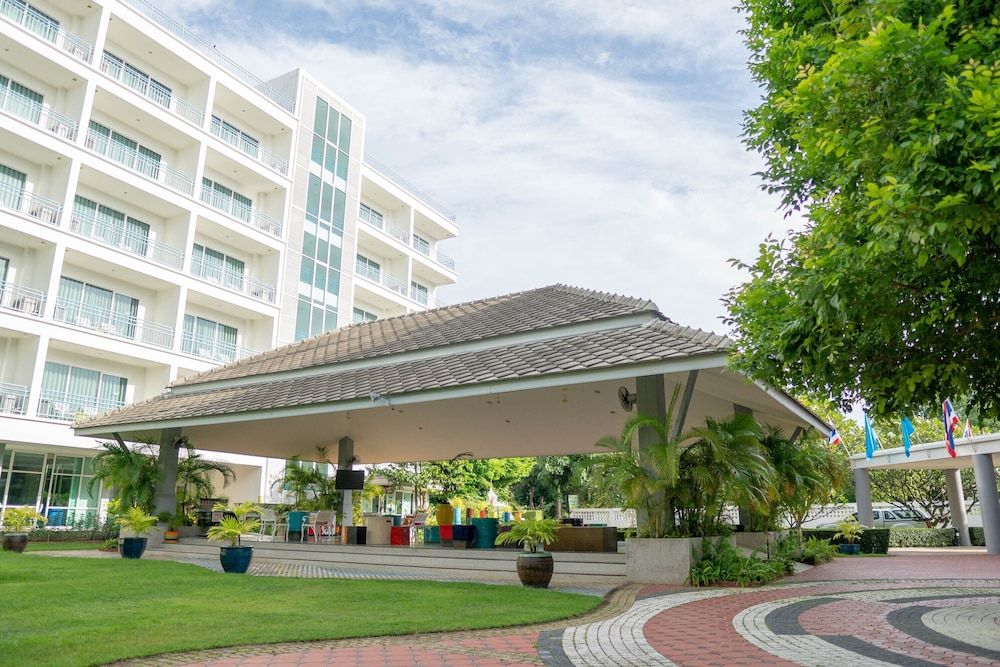 undefined Cera Resort Chaam 4