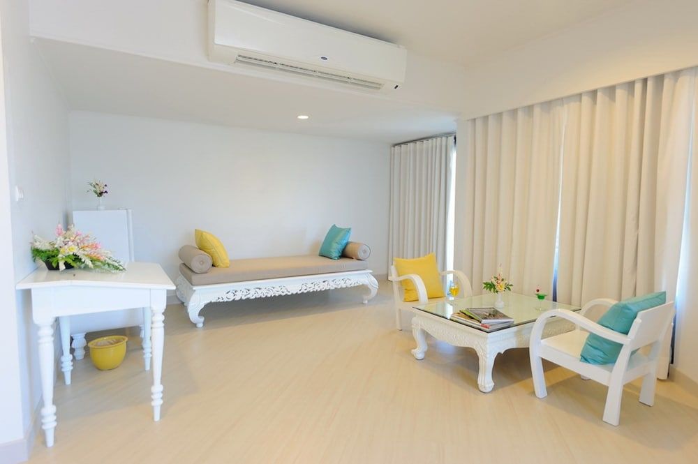 undefined Cera Resort Chaam 10