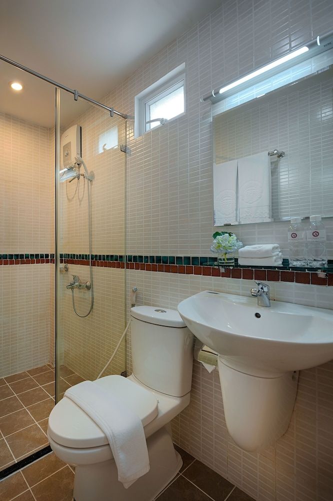 Little Saigon Boutique Hotel Superior Double Room 7