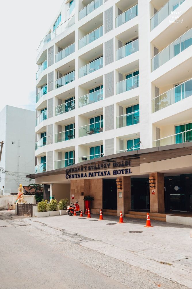 undefined Centara Pattaya Hotel 4