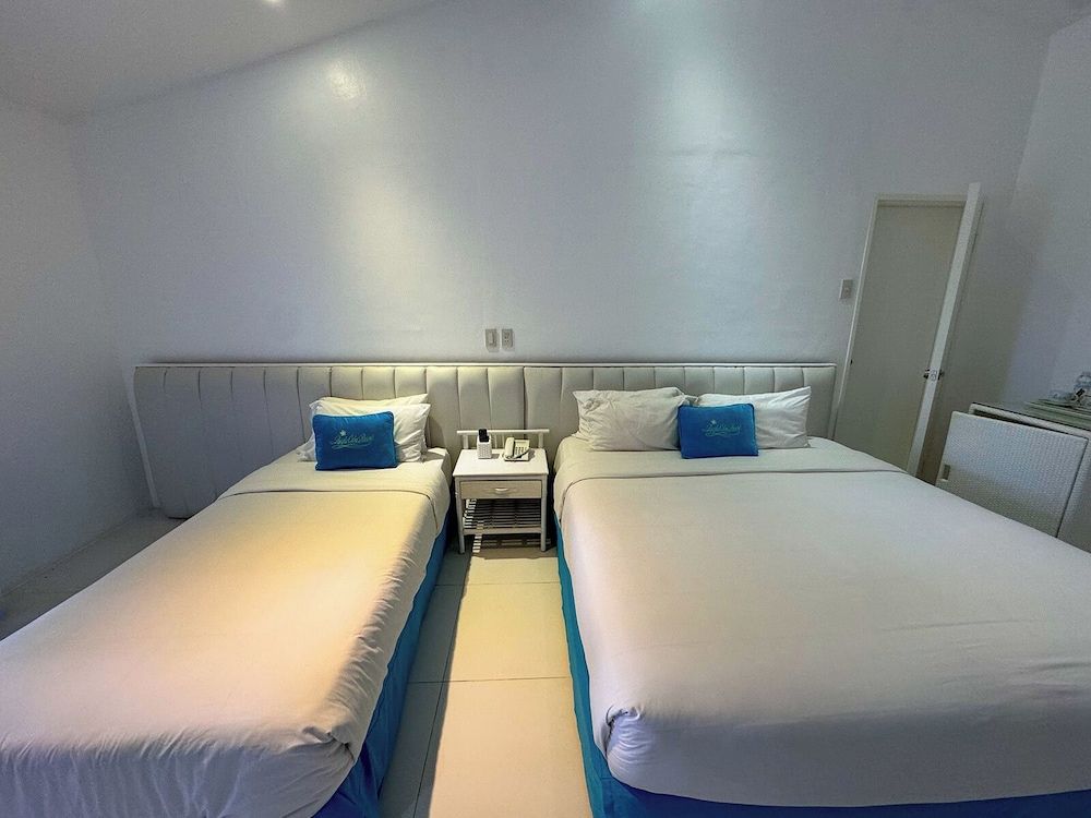 Pacific Cebu Resort Villa, Garden View 6