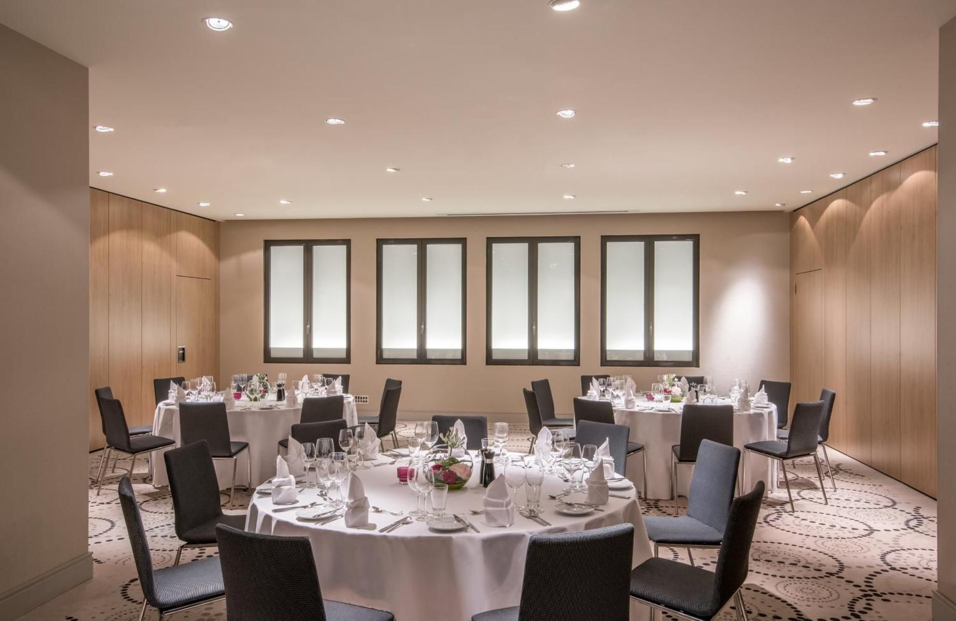 meeting room / ballrooms