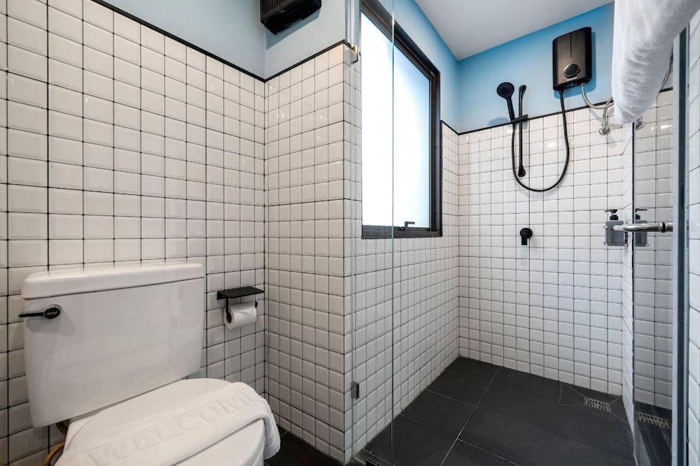 Myhotel CMYK Ratchada Deluxe Twin Room 5