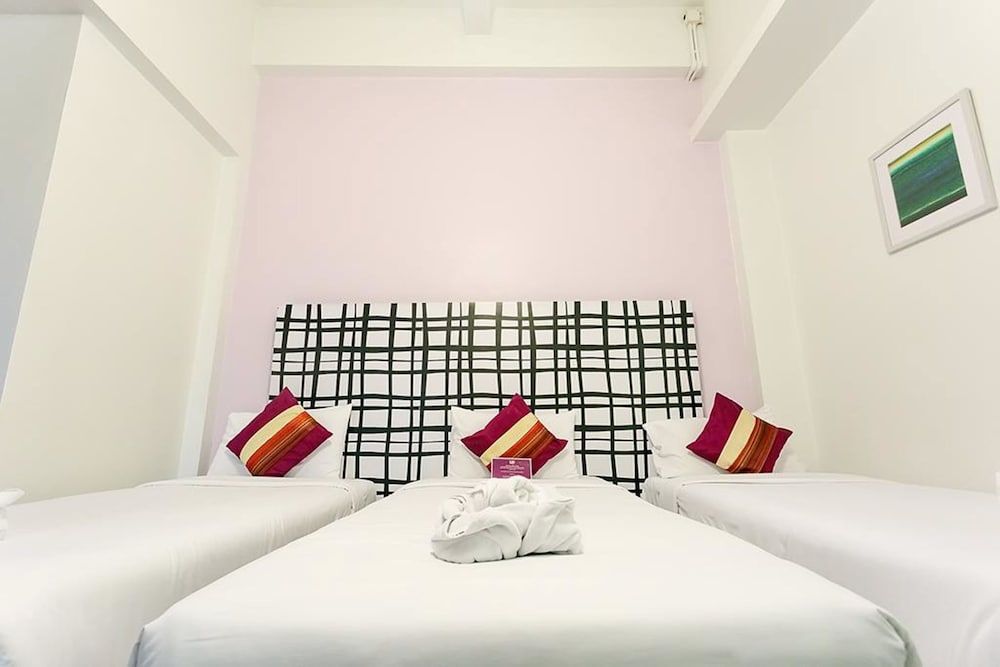 undefined The Embassy Sathorn 4