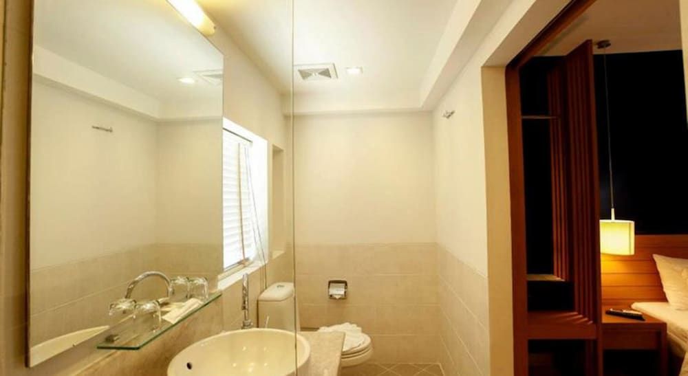 The Embassy Sathorn Executive Room 3