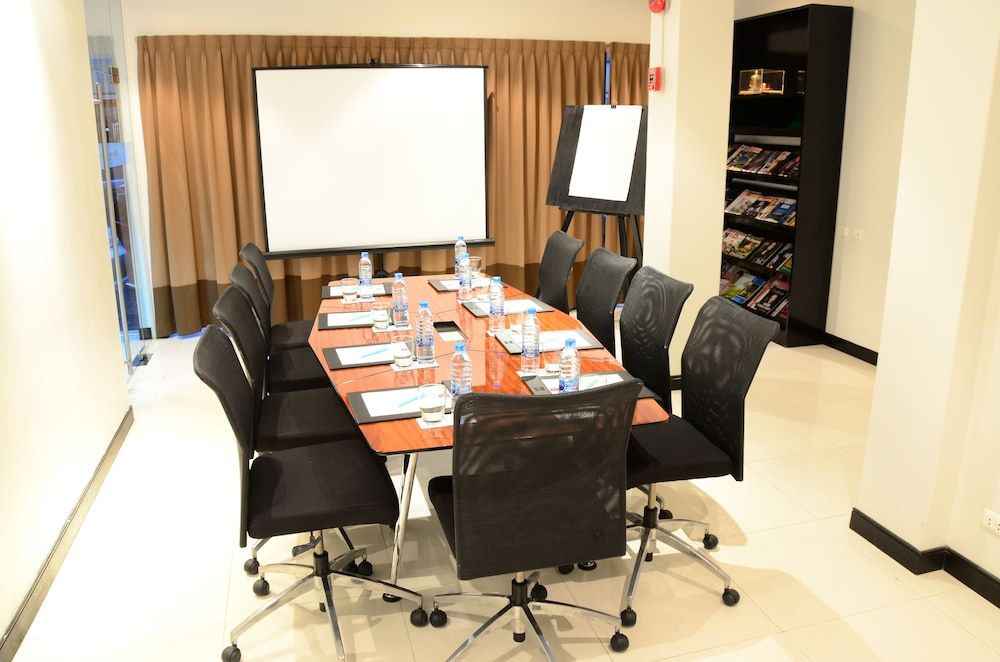 undefined The Embassy Sathorn 5