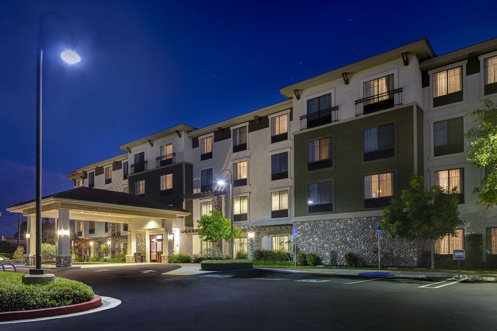 undefined Hampton Inn & Suites San Luis Obispo 7