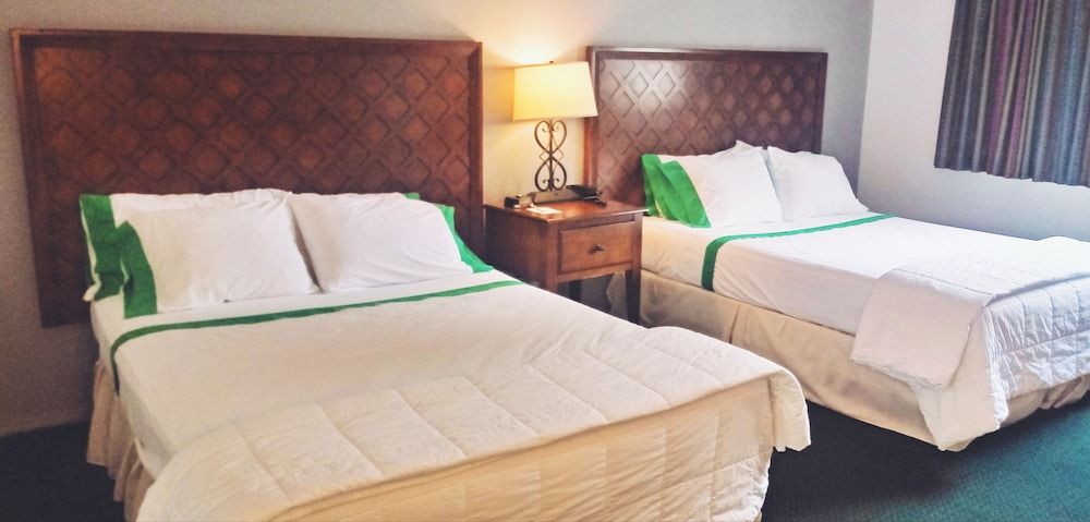 GuestHouse Enumclaw Standard Room, 2 Queen Beds, Accessible, Non Smoking