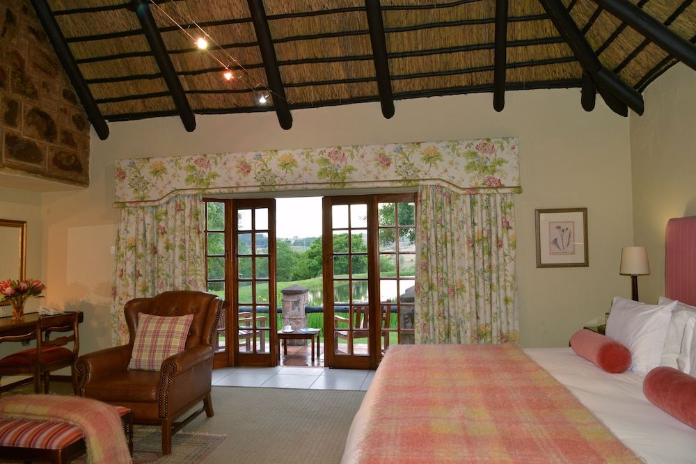 Walkersons Hotel & Spa Classic Room 3