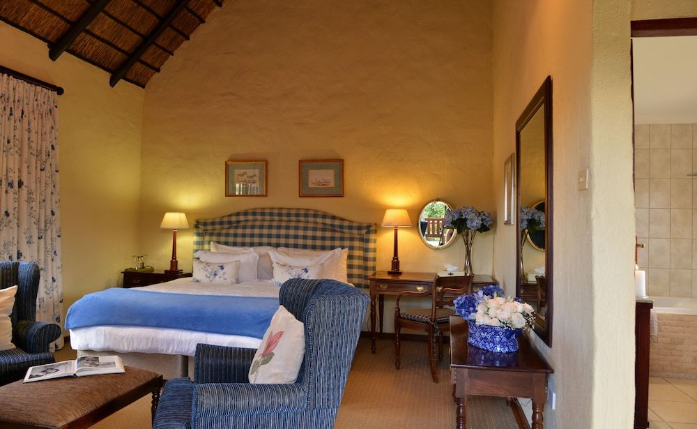 Walkersons Hotel & Spa Classic Room 2