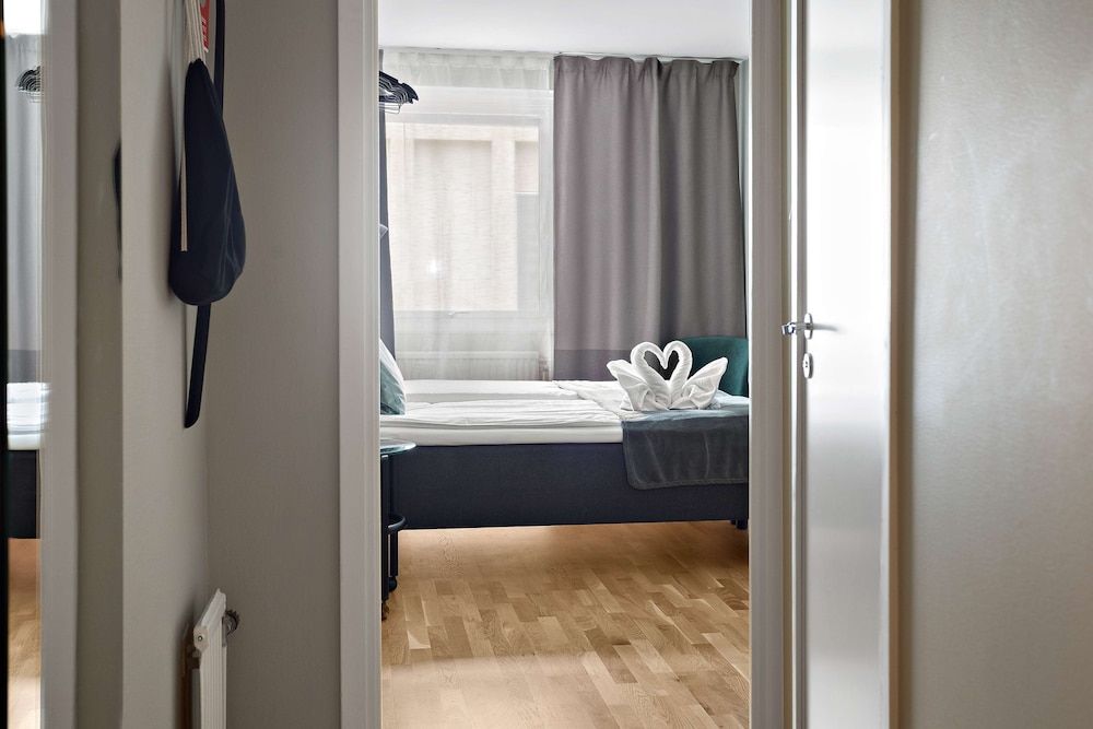 Palm Tree Hotel, Best Western Signature Collection Standard Room, 1 Double Bed, Non Smoking 6