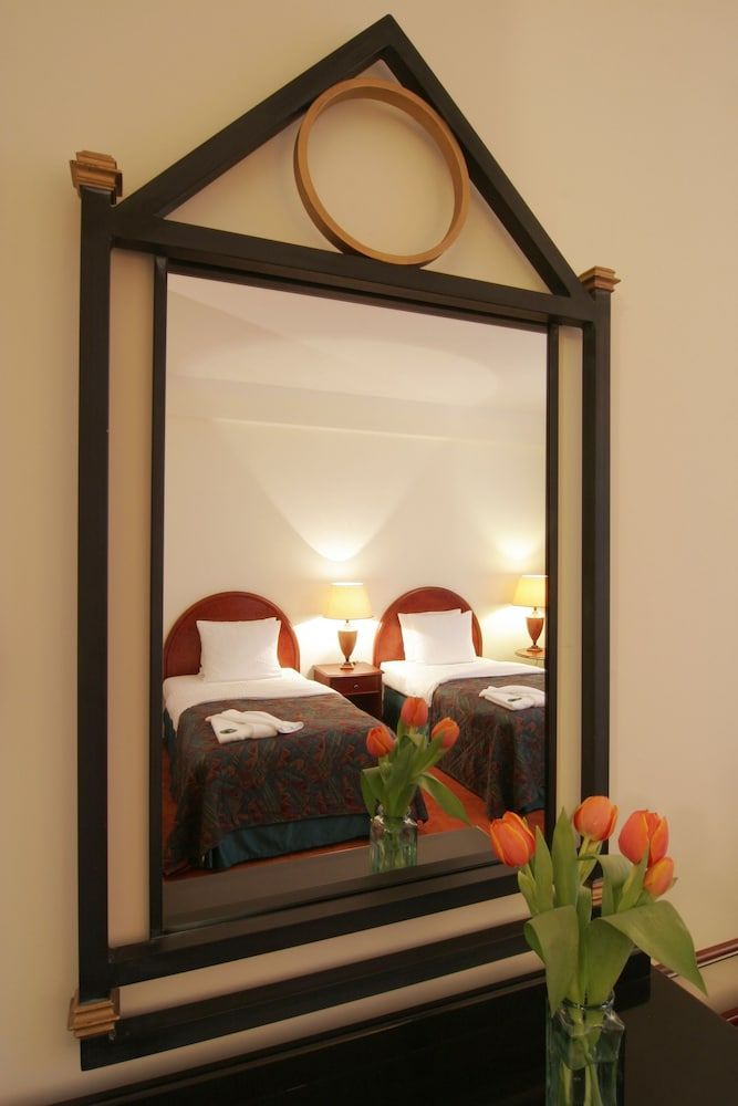 Rezidence Emmy Standard Double or Twin Room 2