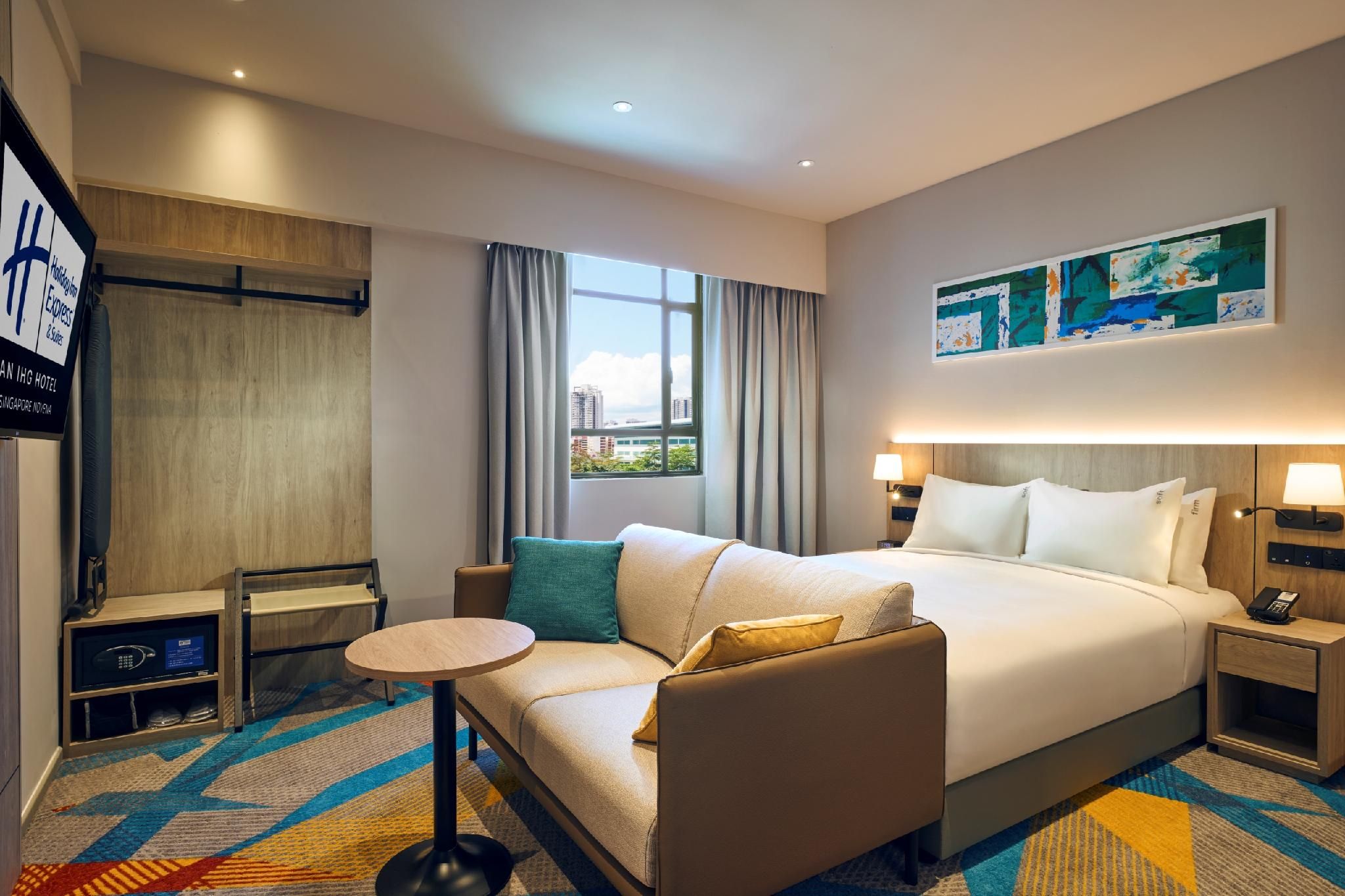 1 Queen Suite Kitchenette With Free Breakfast