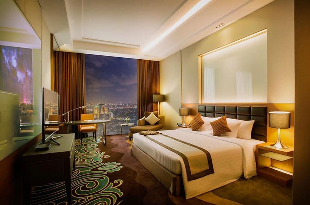 undefined The Grand Fourwings Convention Hotel 9