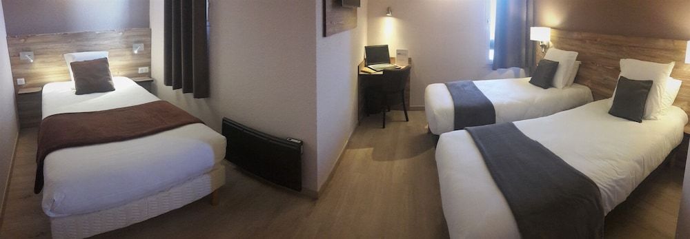 Brit Hotel Confort Pau Lons Triple Room 3