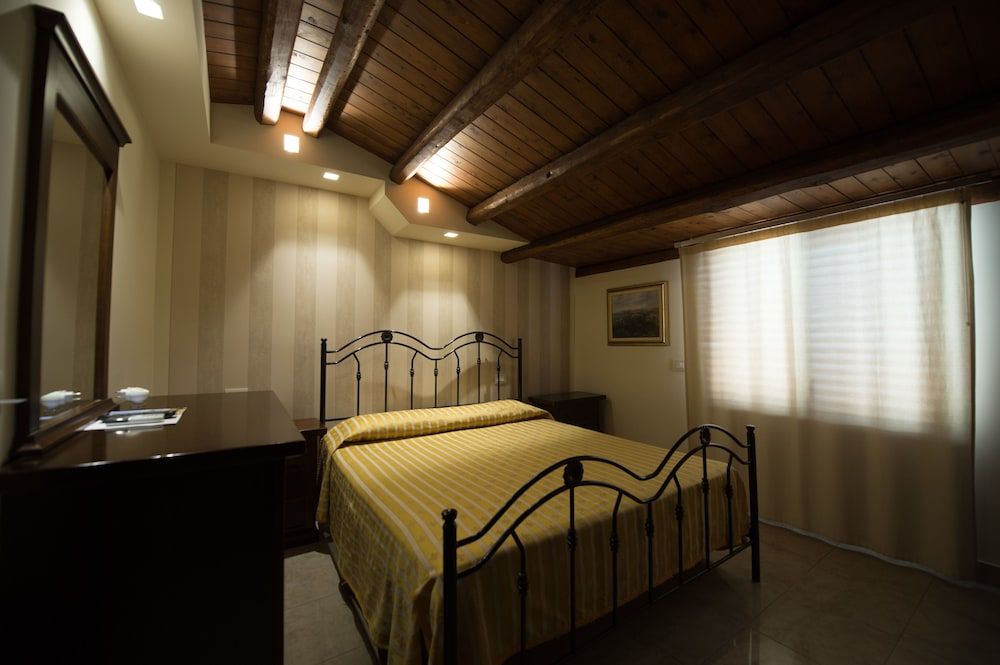 Hotel Aliai Panoramic Double or Twin Room, 1 Bedroom, Smoking, Sea View 4