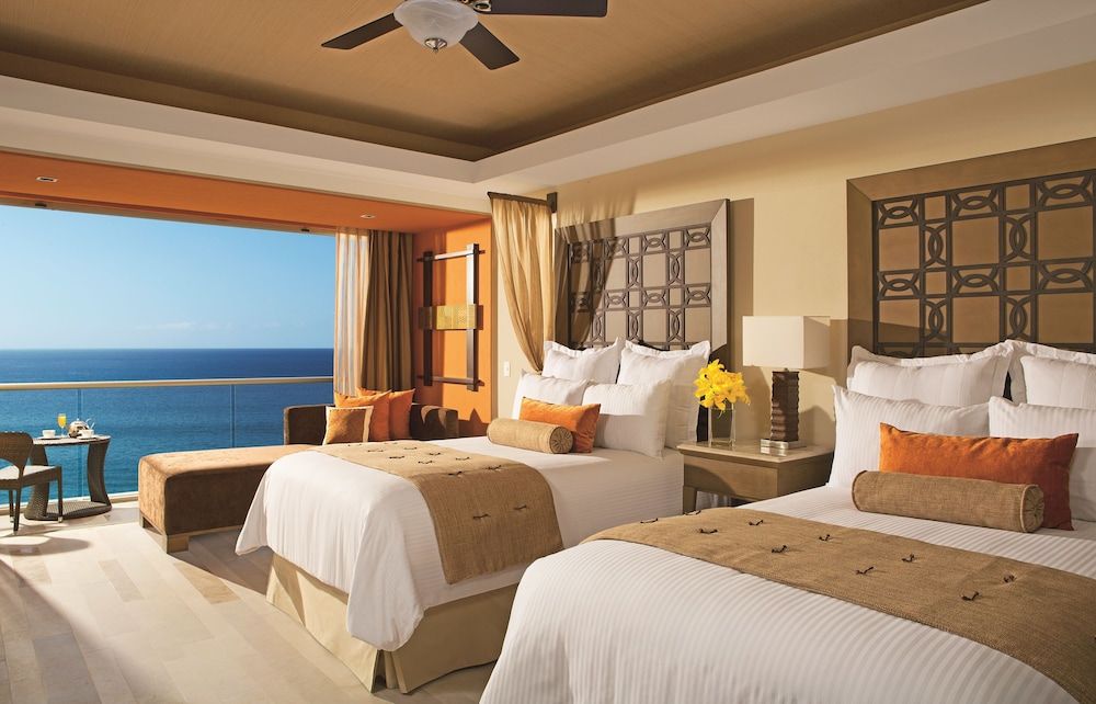 Preferred Club Jr. Suite Ocean View, 2 Double Beds