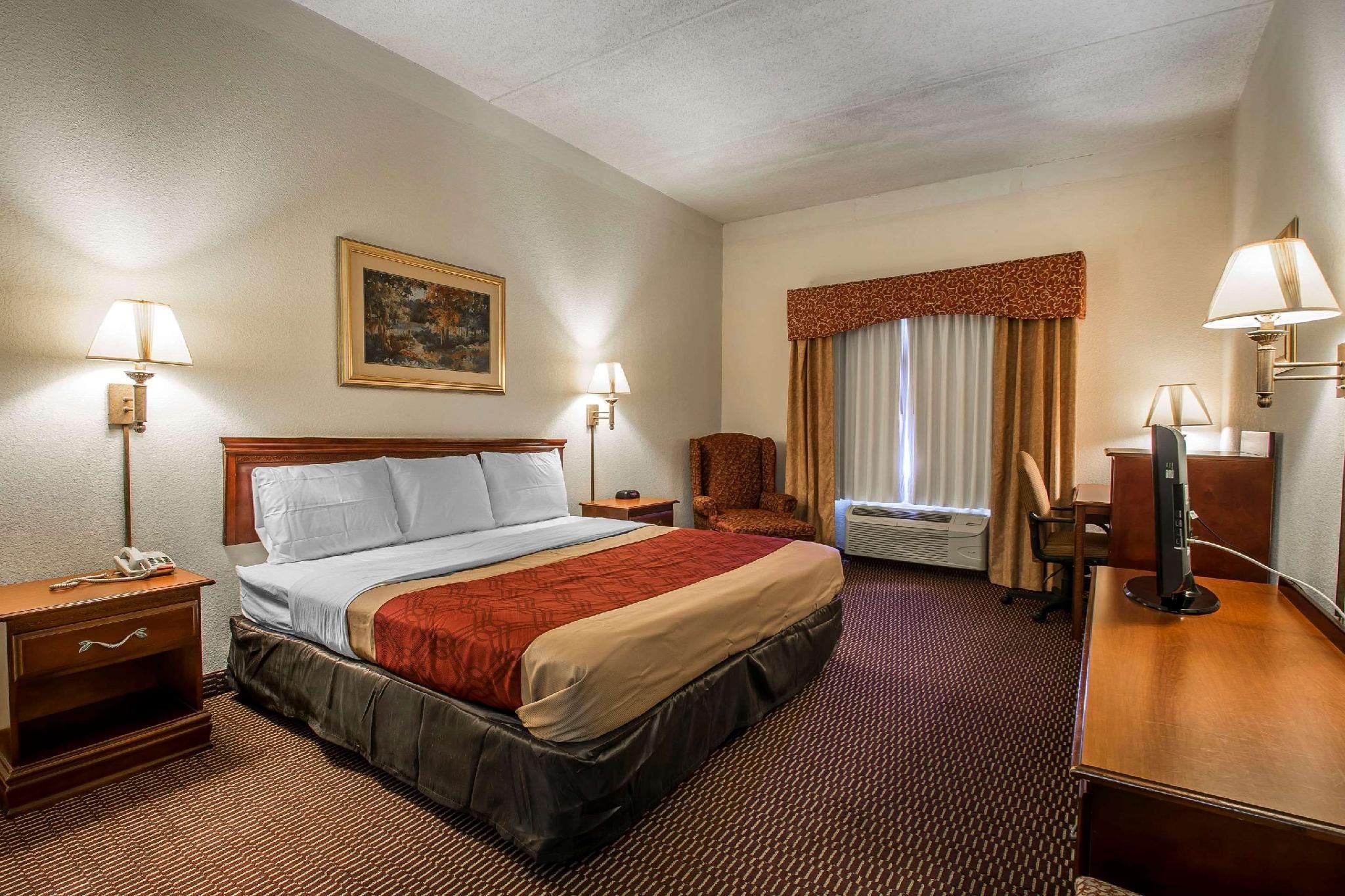 1 King Bed, Nonsmoking