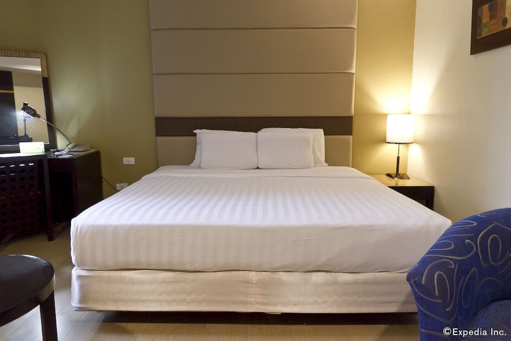 undefined Summit Circle Cebu 10