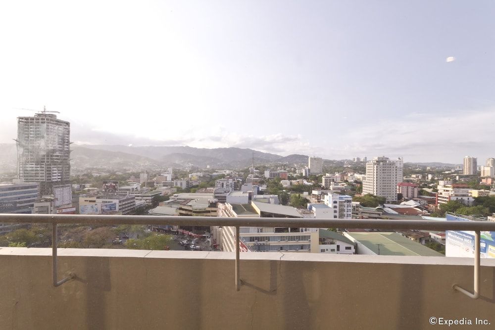 undefined Summit Circle Cebu 6