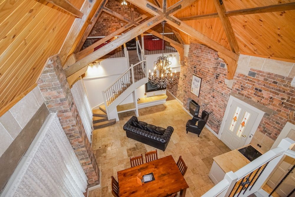 Black Gold Motel Deluxe Villa, 4 Bedrooms, 2 Bathrooms 4