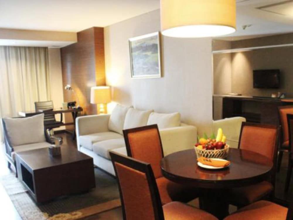 Parahyangan Suite