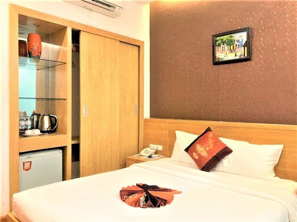 undefined Tu Linh Palace Hotel 9