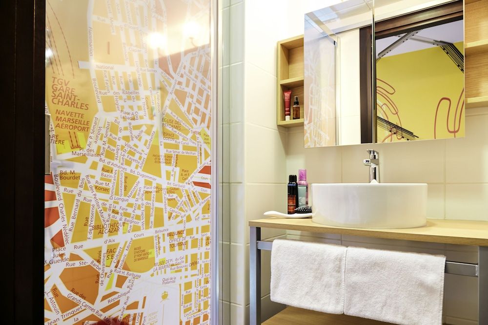 ibis Styles Marseille Gare Saint-Charles Standard Room, 2 Twin Beds 4