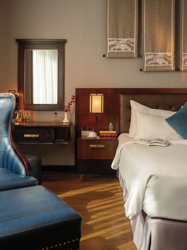 Deluxe Double Room (Complimentary Afternoon Tea & Minibar)