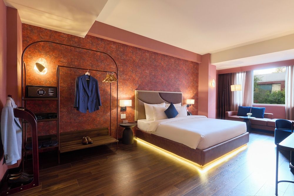 undefined Kin Hotel Ly Tu Trong 3