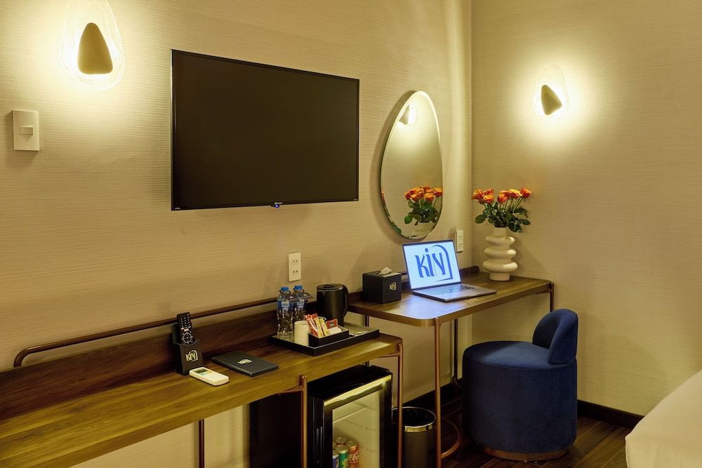 Kin Hotel Ly Tu Trong Deluxe Twin No Window 7