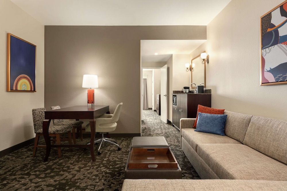 undefined Embassy Suites by Hilton Orlando Lake Buena Vista South 10