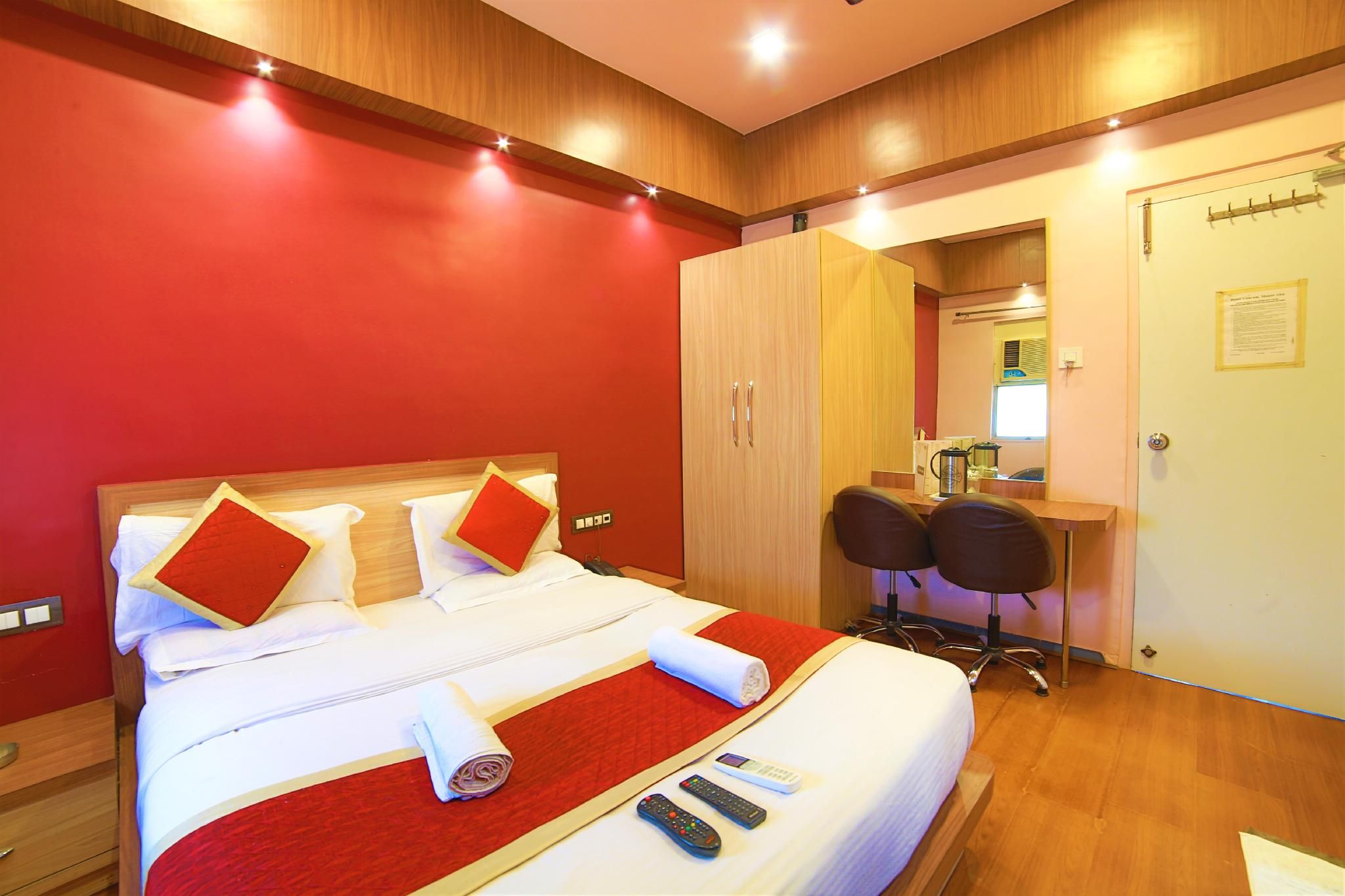 Deluxe Air Conditioning Room