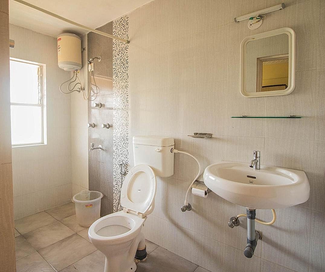 Picnic Plaza By WB Inn ,Goa Standard Room Ac 4