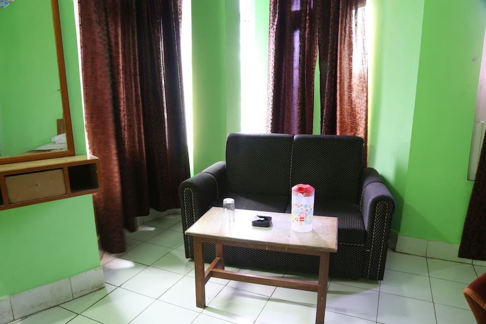 Sitting Area
