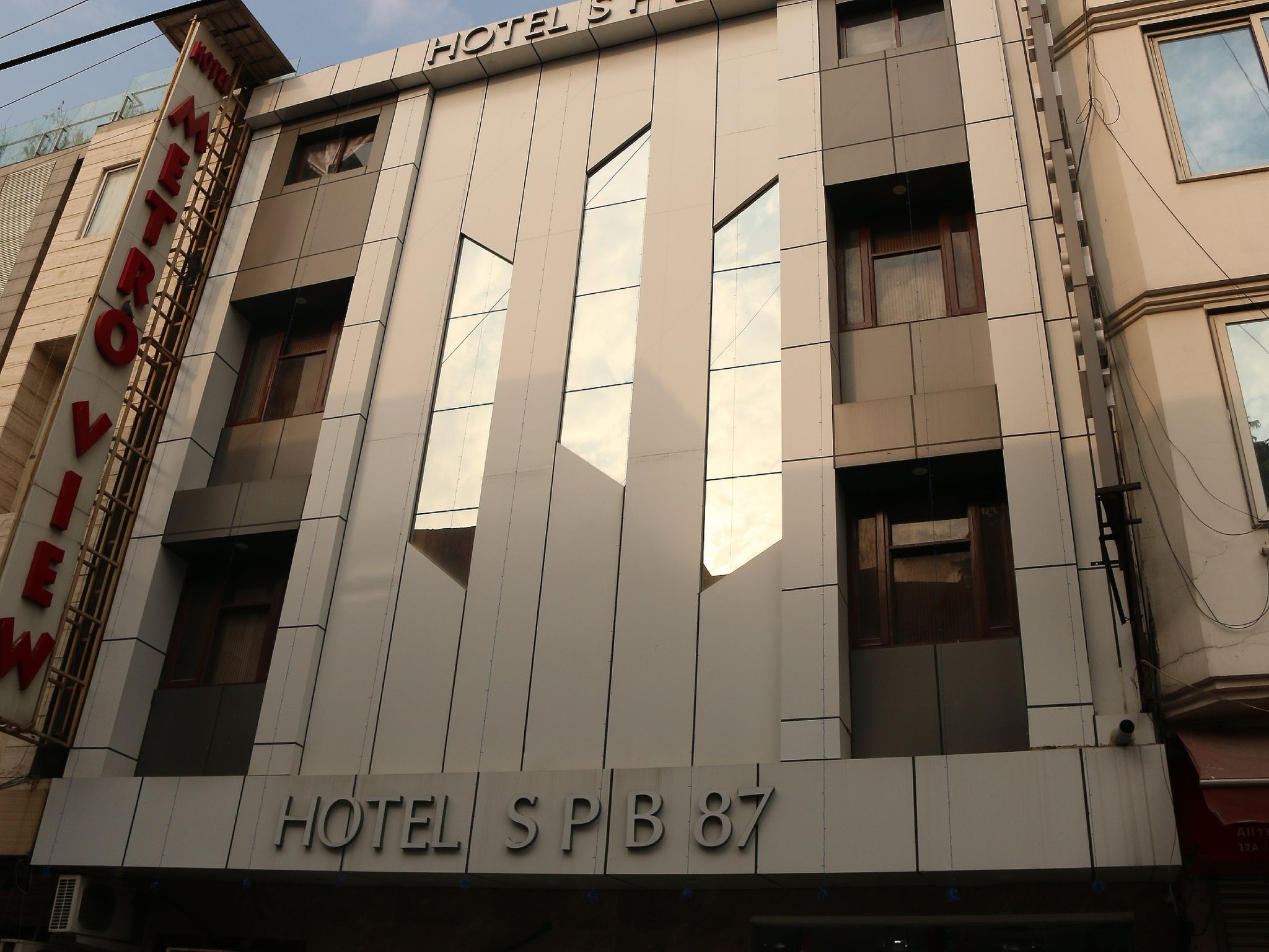 undefined Hotel SPB 87 near Karol Bagh Metro Station