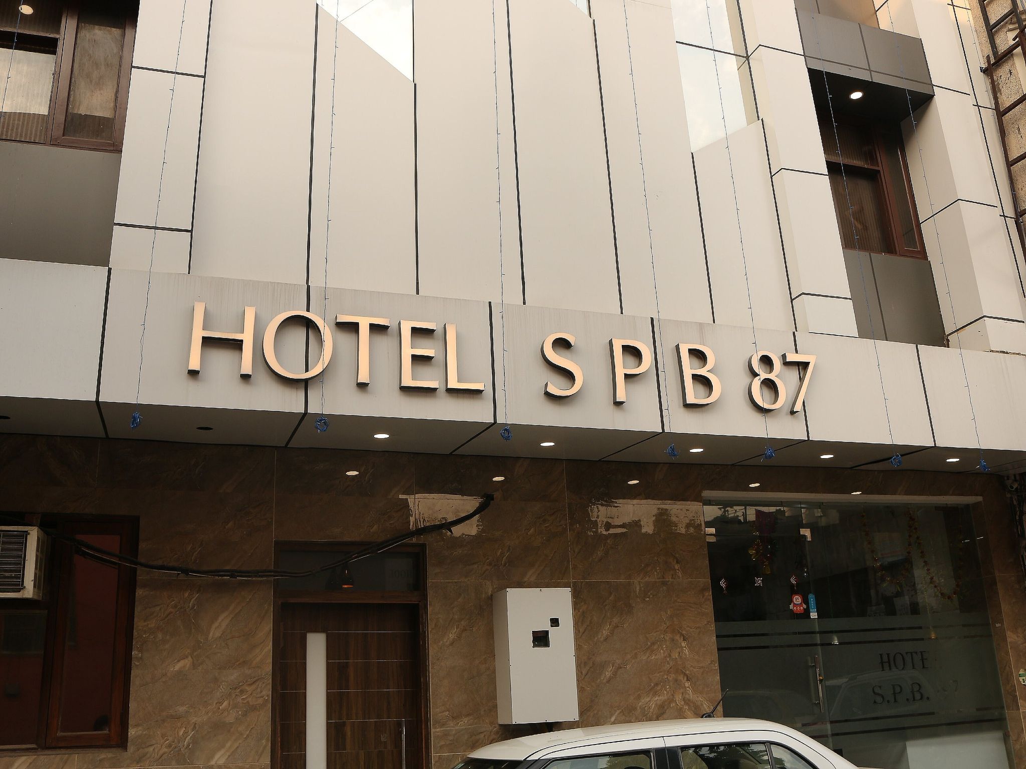 undefined Hotel SPB 87 near Karol Bagh Metro Station 10