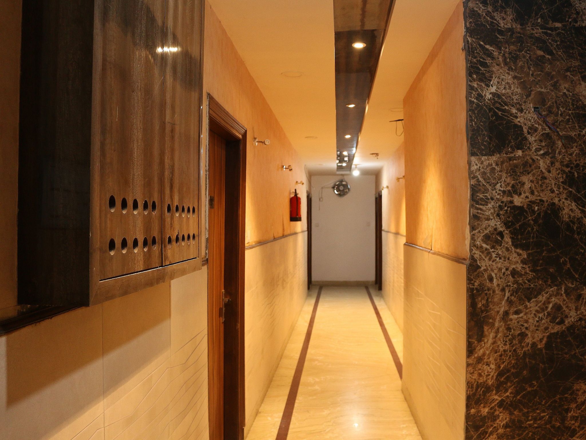 undefined Hotel SPB 87 near Karol Bagh Metro Station 5
