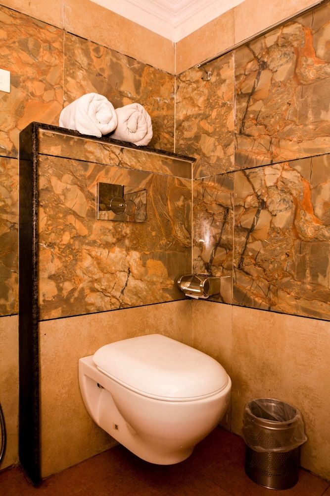 Summit Grace Hotel Deluxe Kanchenjunga View Room with Balcony 17