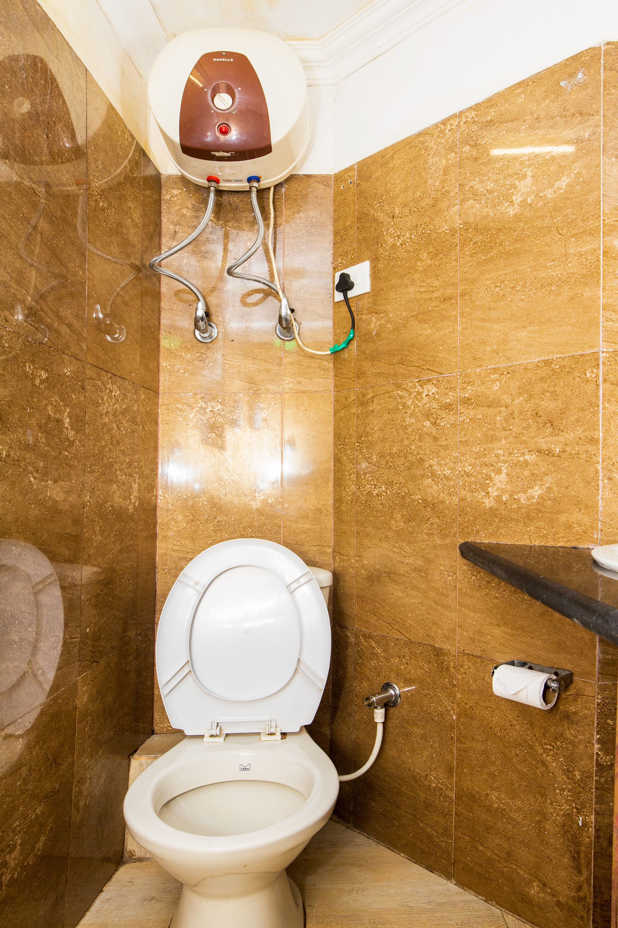 Summit Grace Hotel Deluxe Kanchenjunga View Room with Balcony 14