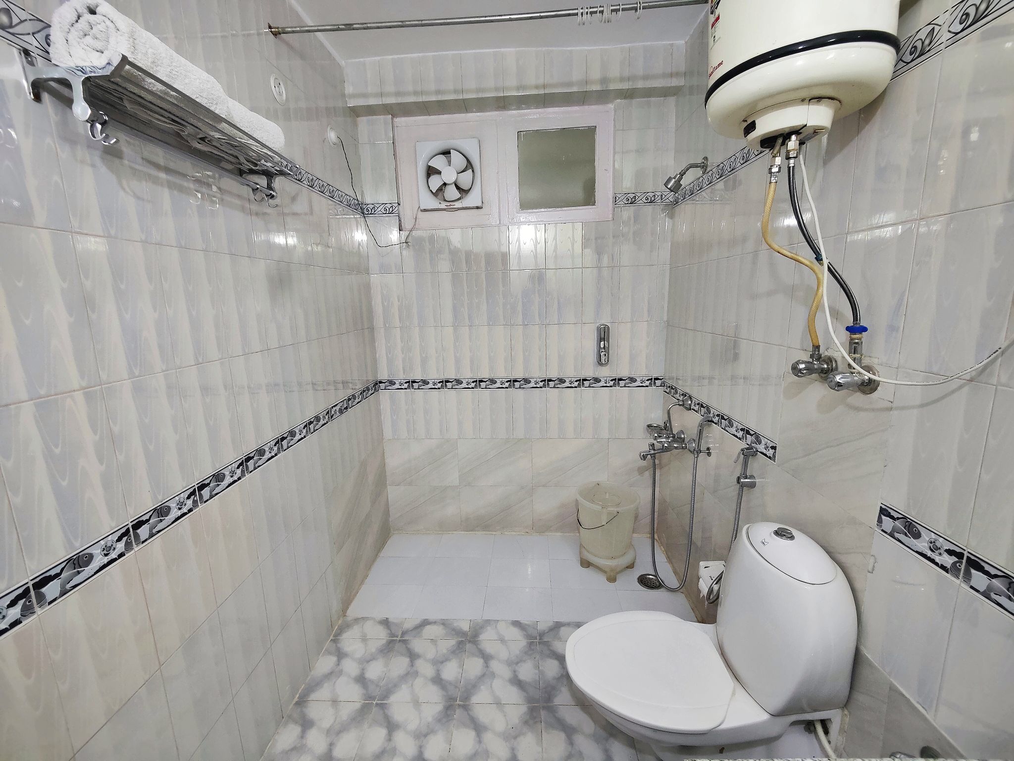 Hotel A star Regency Manali Deluxe Room ( Mountains and Valley View) 5