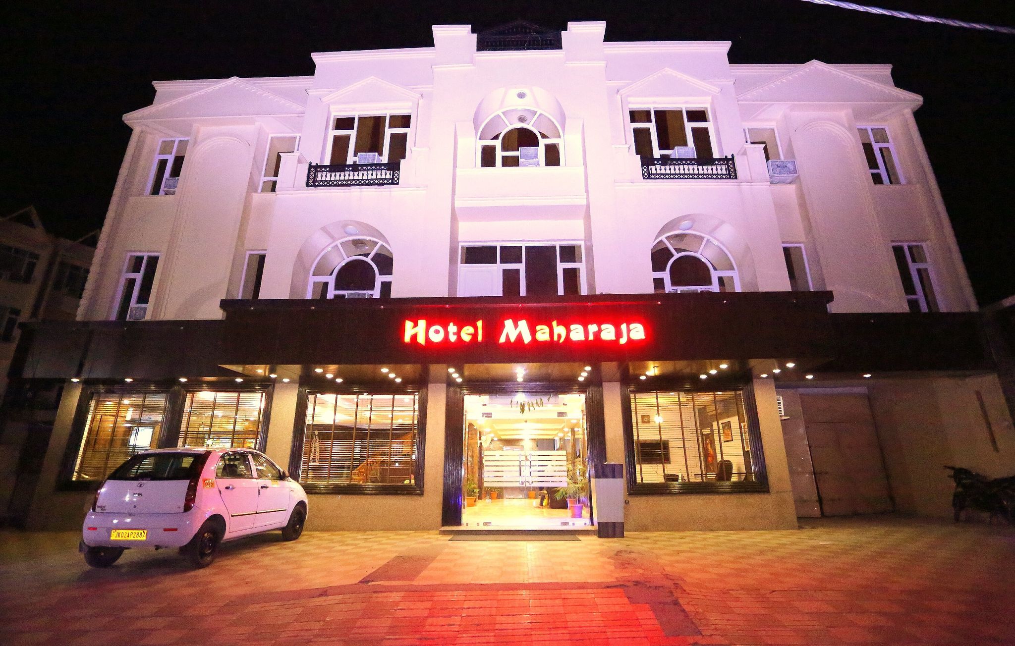 undefined Hotel Maharaja Inn
